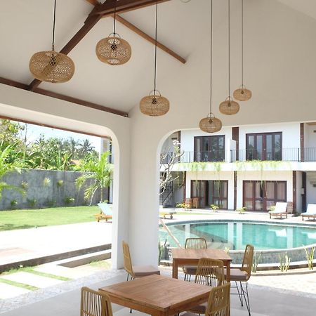 ホテル Dipenida Bali Batununggul エクステリア 写真