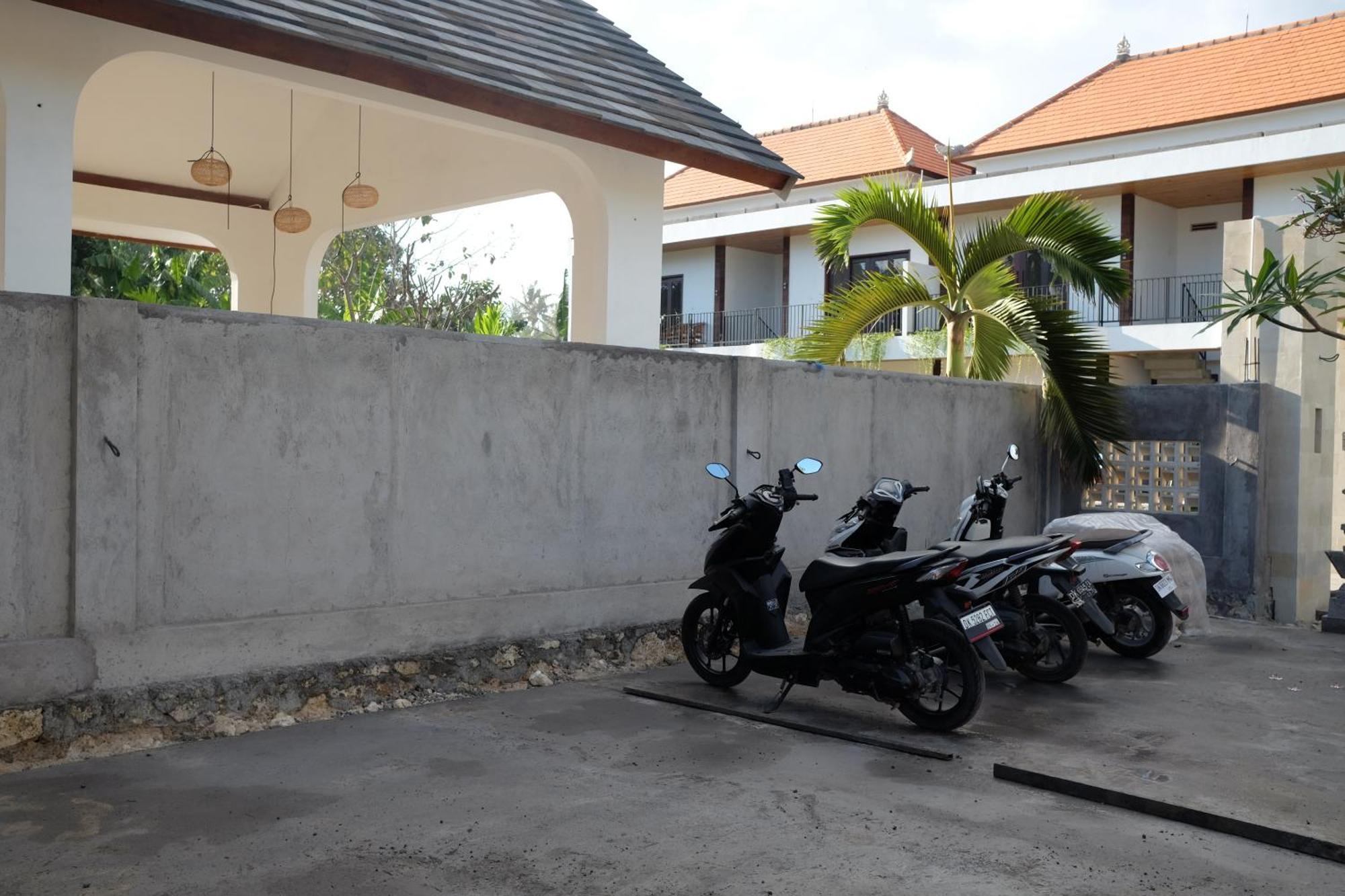 ホテル Dipenida Bali Batununggul エクステリア 写真
