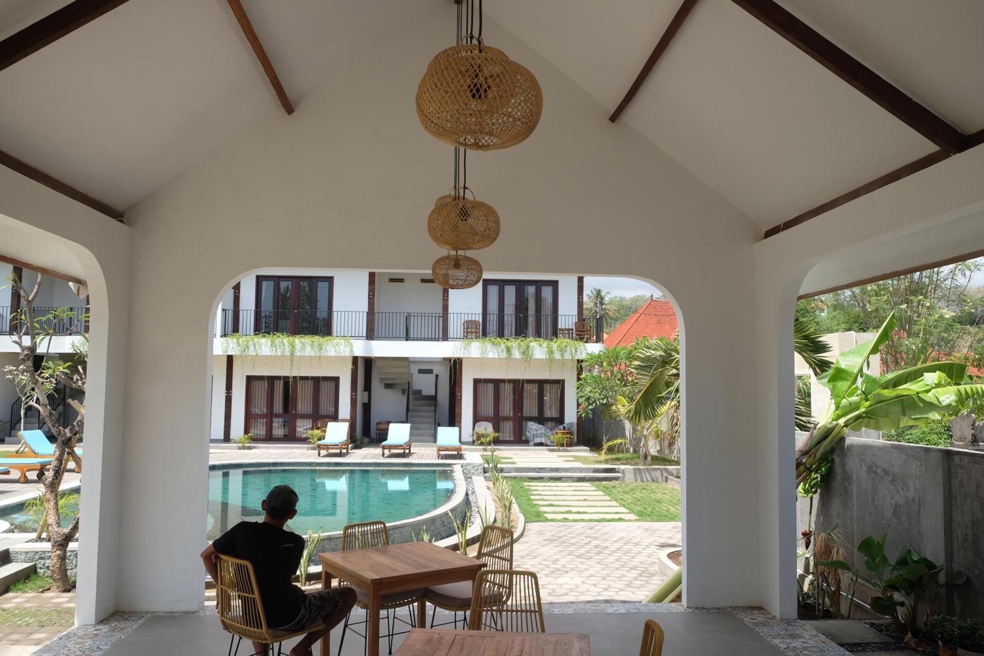 ホテル Dipenida Bali Batununggul エクステリア 写真