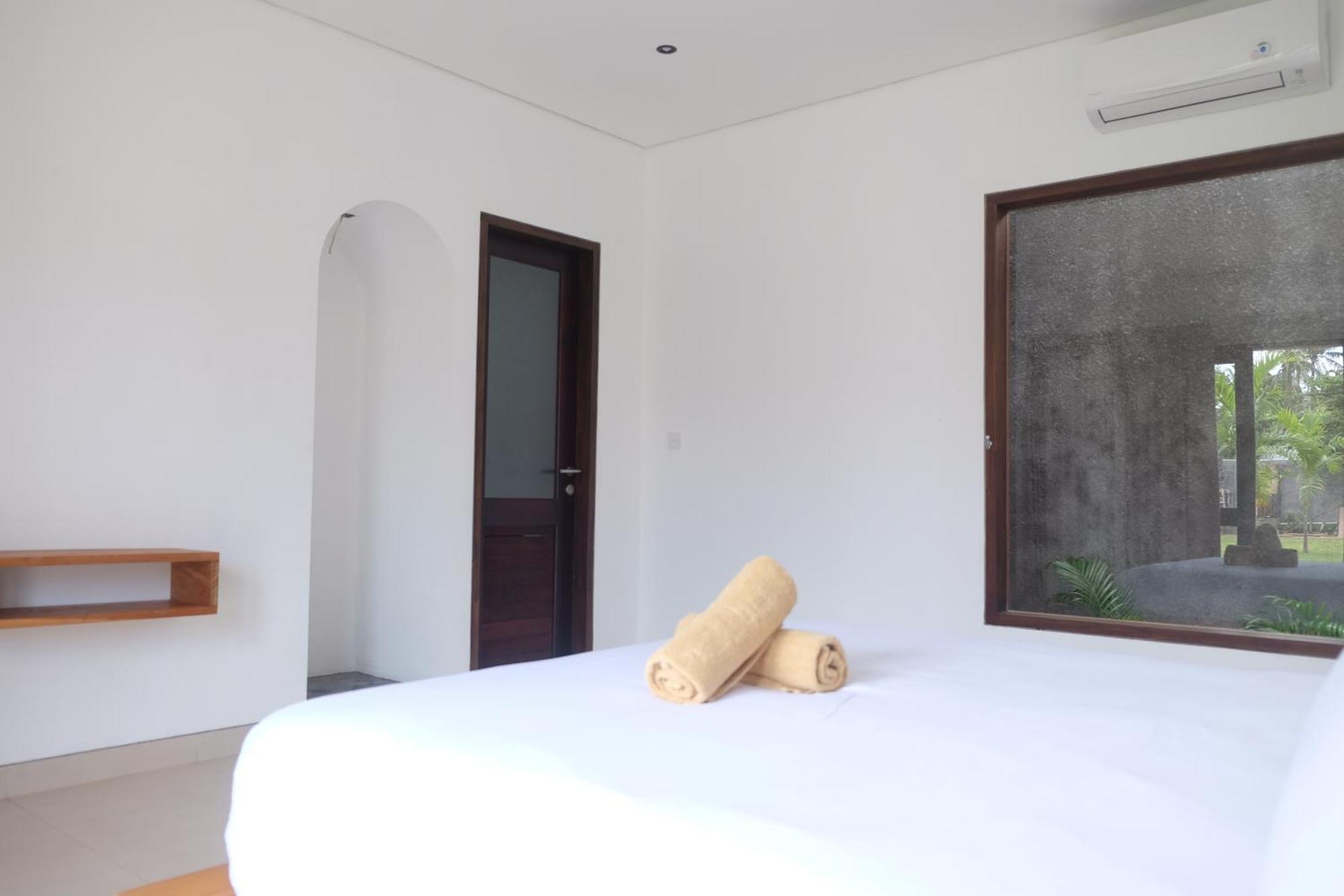 ホテル Dipenida Bali Batununggul エクステリア 写真