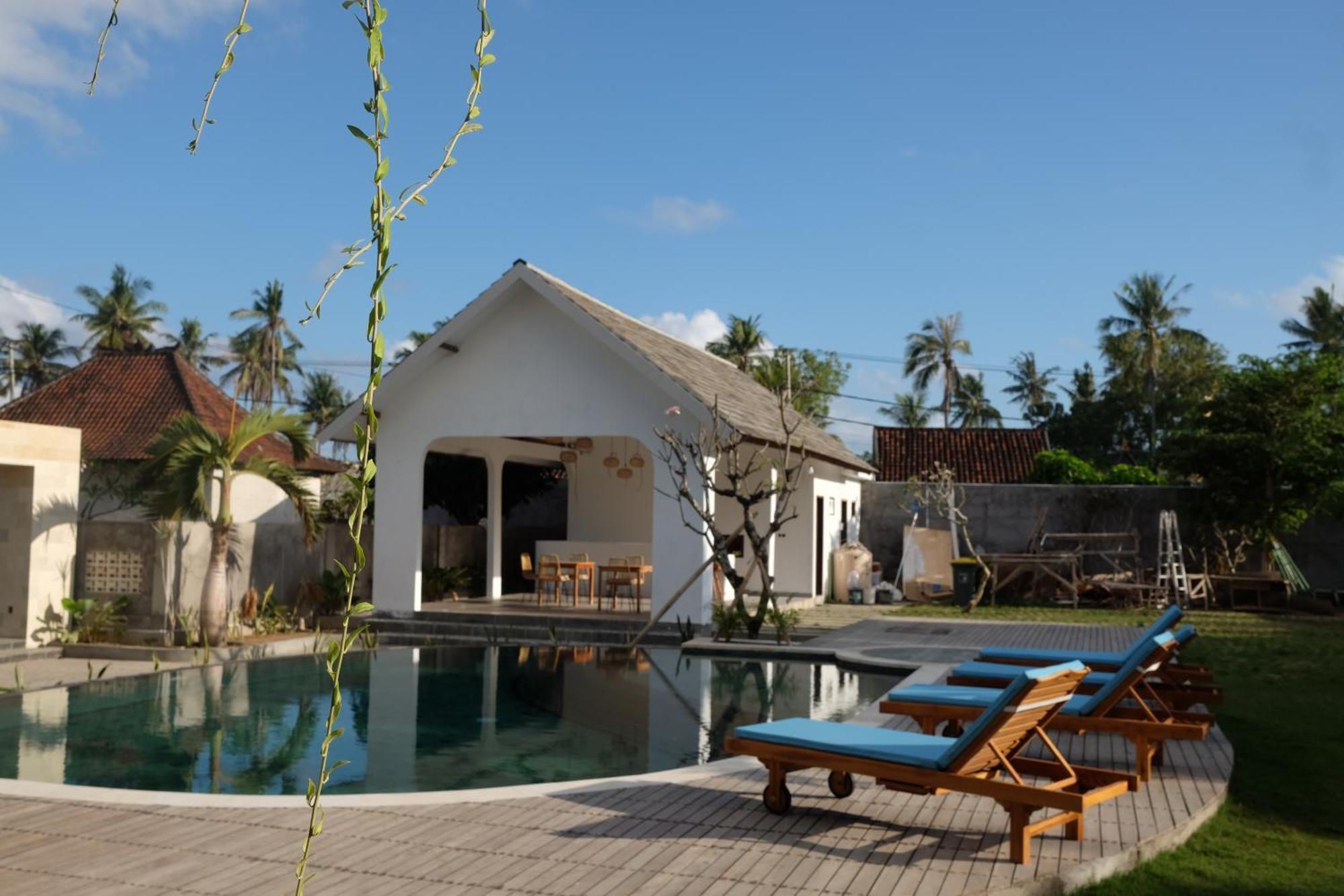 ホテル Dipenida Bali Batununggul エクステリア 写真
